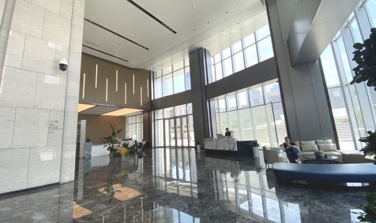 低辐射镀膜玻璃(又称Low-E玻璃)